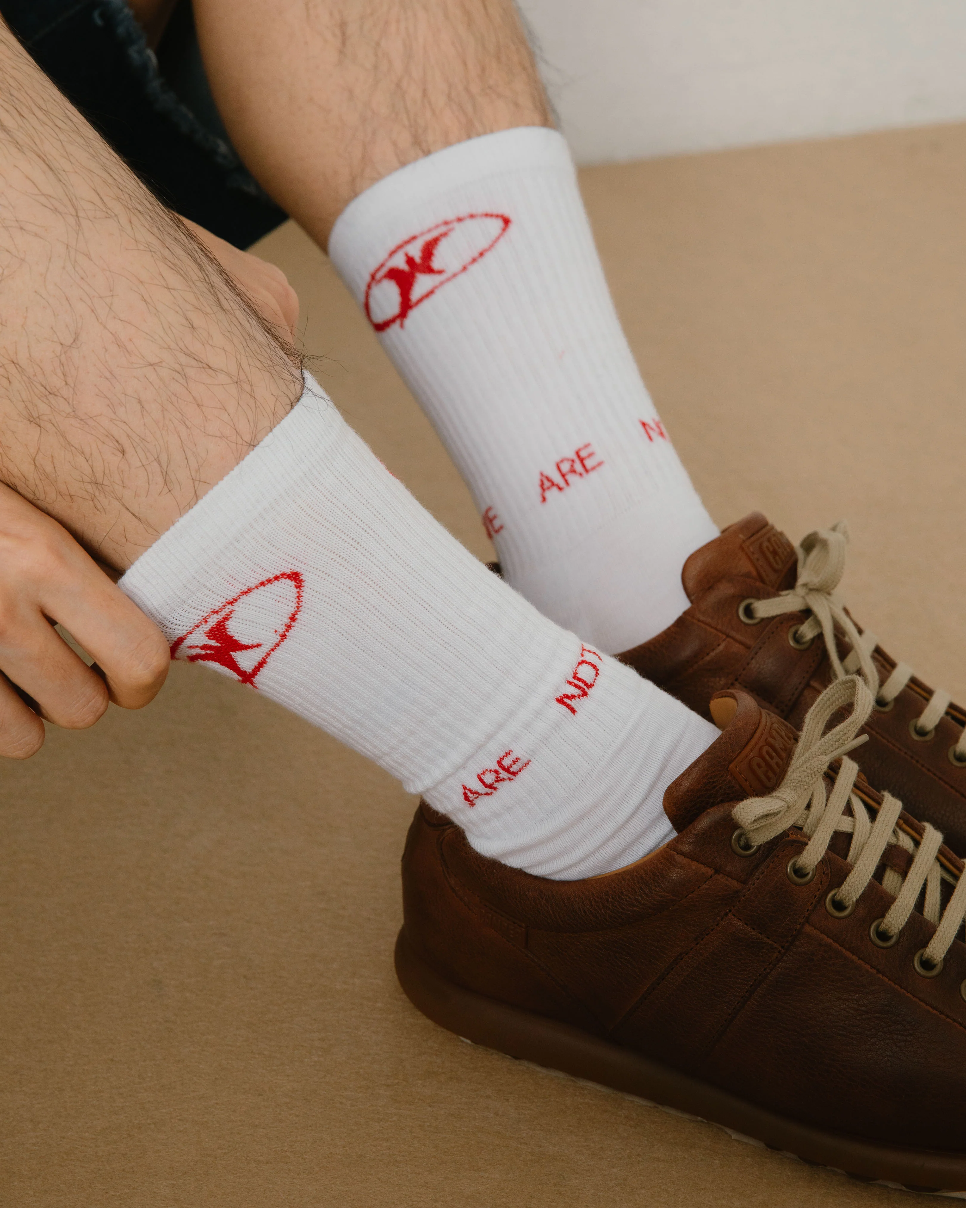 Oval W Socks - Image 3
